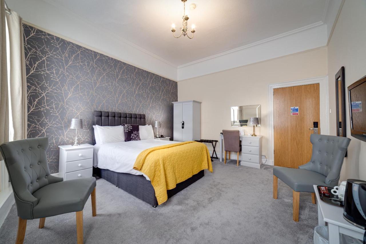 Mount Pleasant Hotel Great Malvern Room photo
